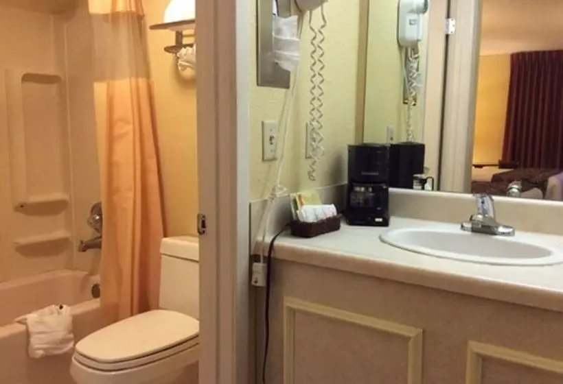 Hotelli Days Inn By Wyndham Hoover Birmingham