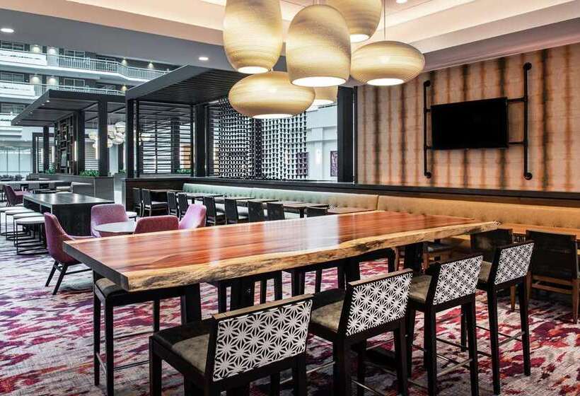 فندق Embassy Suites By Hilton Walnut Creek