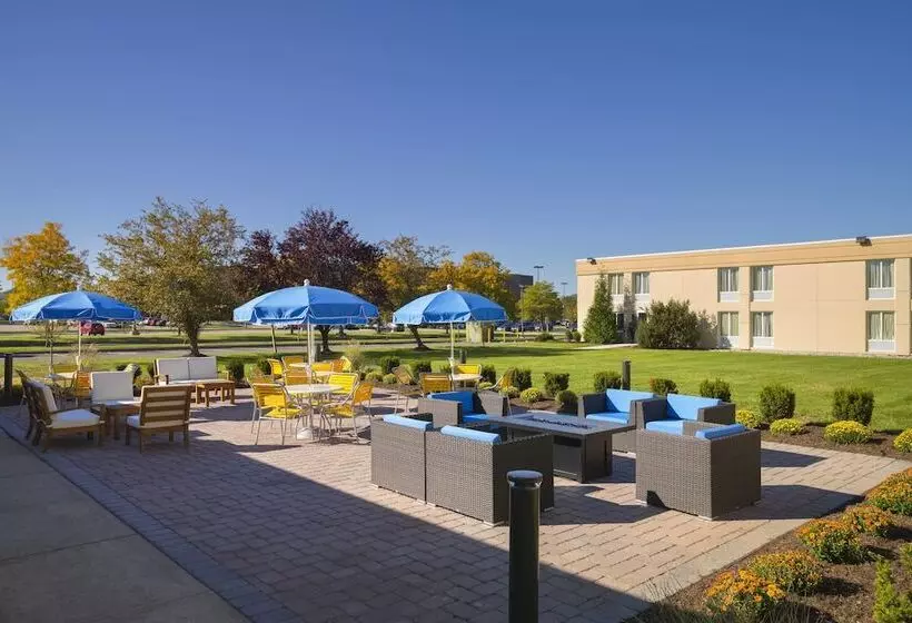 فندق Fairfield Inn & Suites By Marriott Paramus