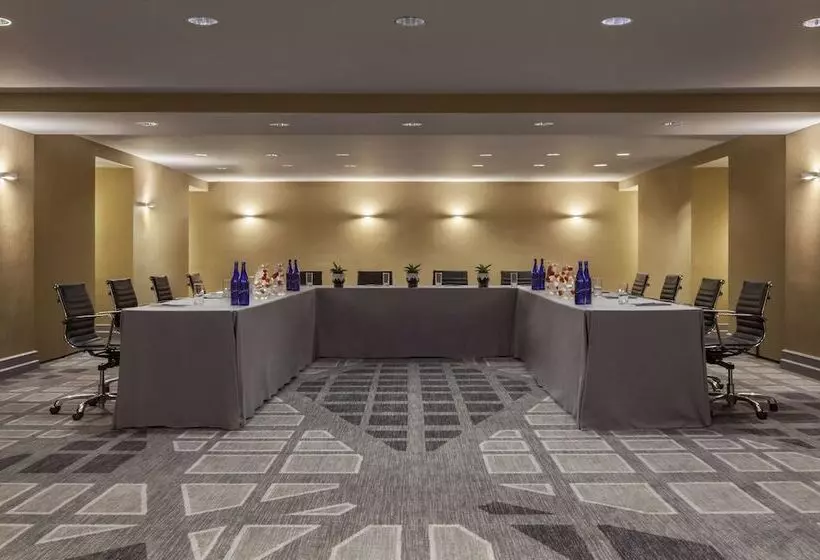 فندق Hilton Washington Dc Capitol Hill