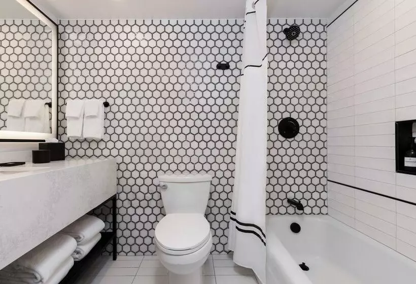 فندق Mills House Charleston, Curio Collection By Hilton