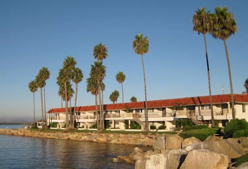 فندق Oceanside Marina Suites A Waterfront