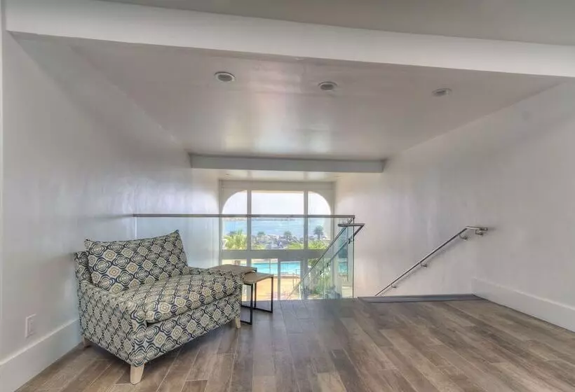 فندق Oceanside Marina Suites A Waterfront