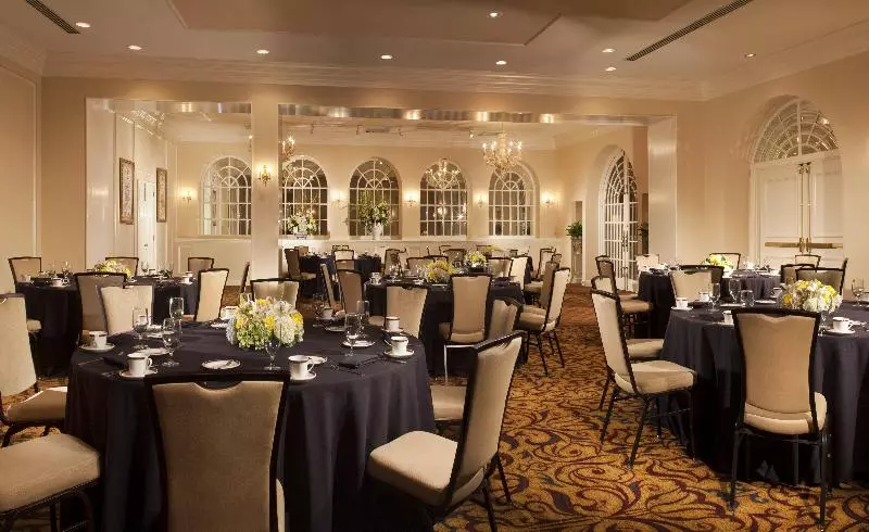 Otel Omni Royal Orleans