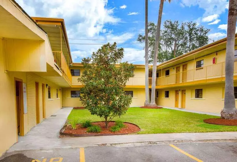 Hotel Rodeway Inn & Suites Houston Near Medical Center