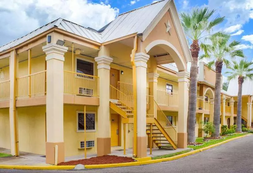 Hotel Rodeway Inn & Suites Houston Near Medical Center