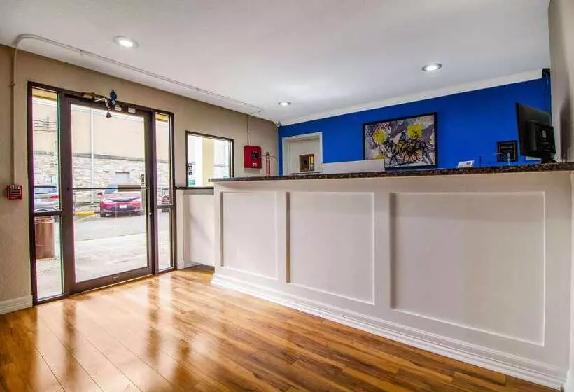 Hotel Rodeway Inn & Suites Houston Near Medical Center