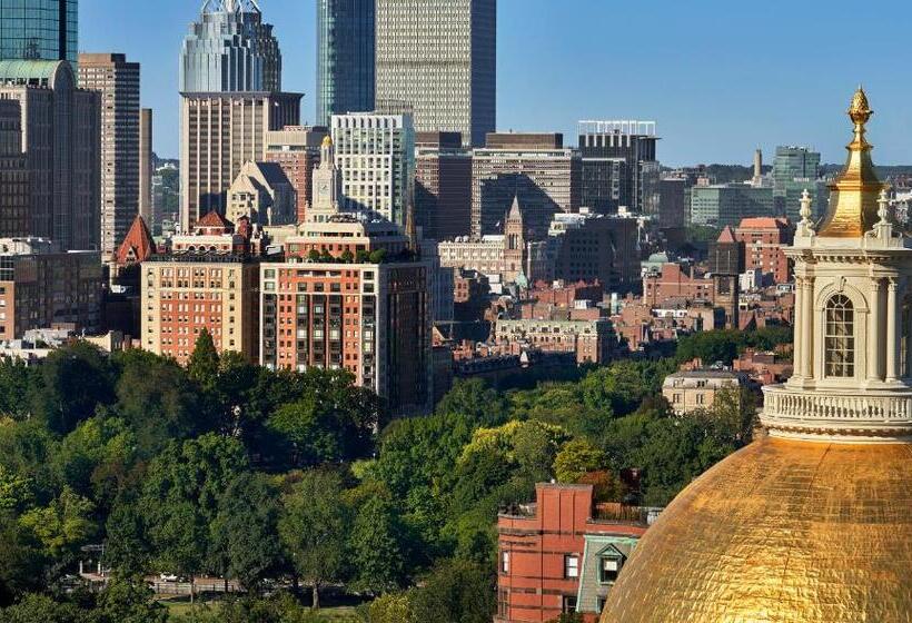 هتل The Newbury Boston