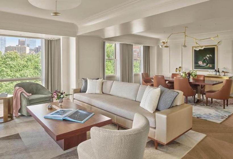 هتل The Newbury Boston