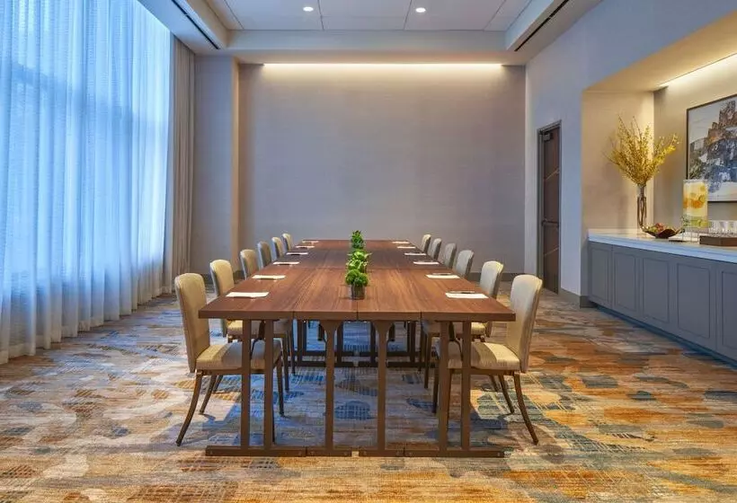 בית מלון כפרי The Westin Indianapolis