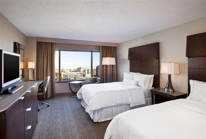 هتل The Westin Indianapolis