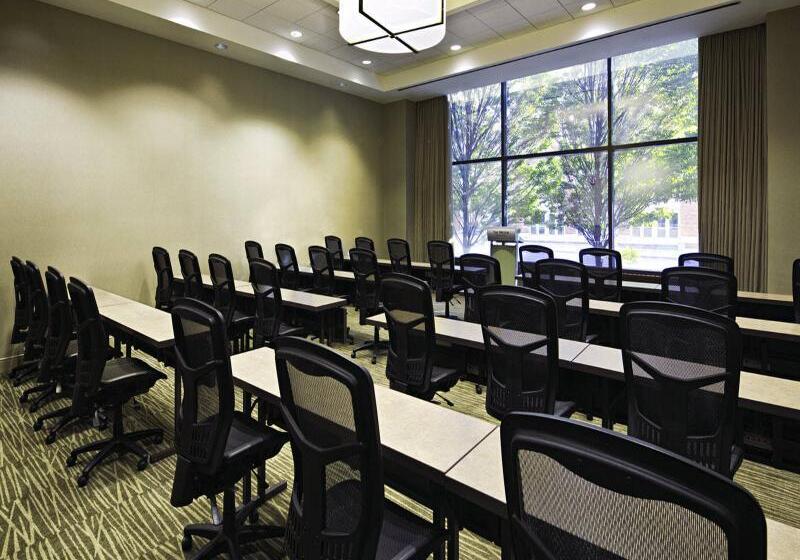 هتل The Westin Indianapolis