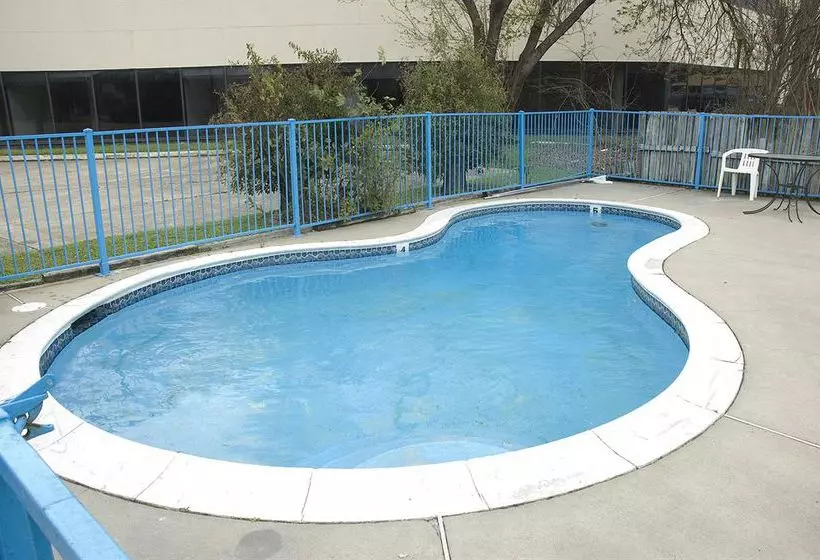 Otel Travelodge Fm - 1960