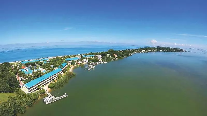 호텔 Tween Waters Island Resort & Spa