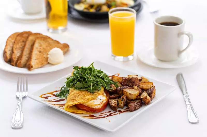 호텔 Tween Waters Island Resort & Spa