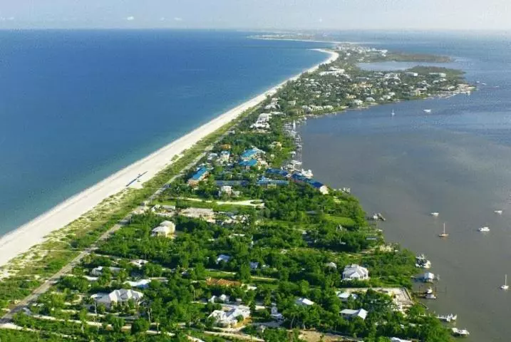 호텔 Tween Waters Island Resort & Spa