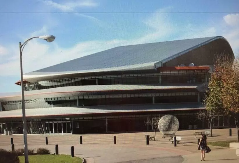 בית מלון כפרי University Inn At San Luis Obispo