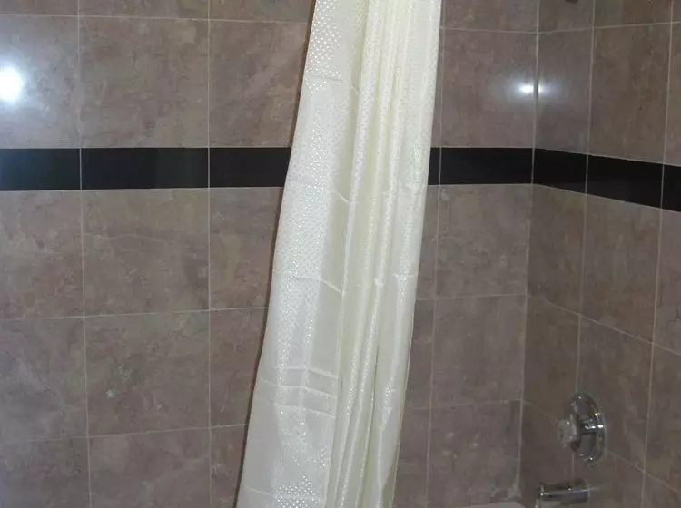 فندق Travelodge By Wyndham El Centro