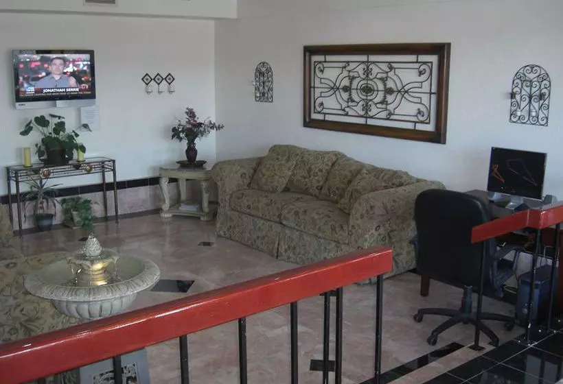 فندق Travelodge By Wyndham El Centro