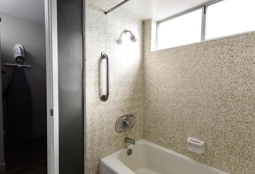 هتل Vagabond Inn Oxnard