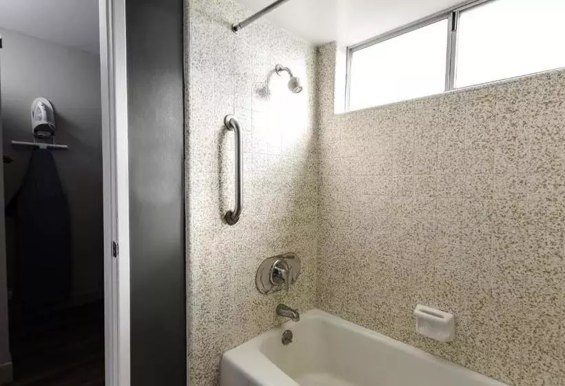 酒店 Vagabond Inn Oxnard