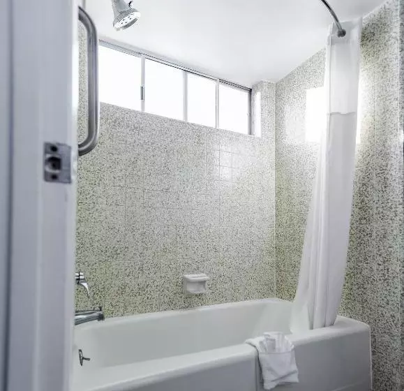 酒店 Vagabond Inn Oxnard