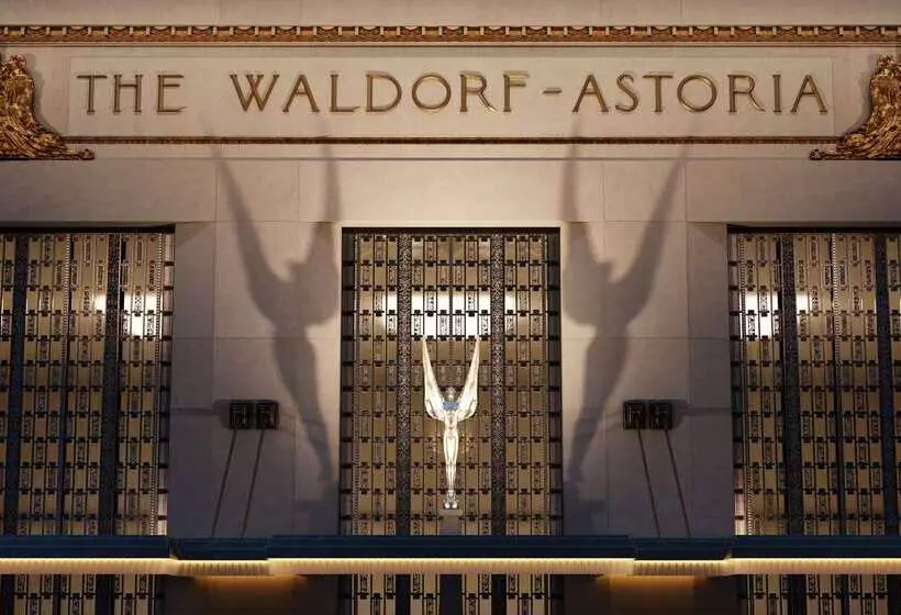هتل Waldorf Astoria New York