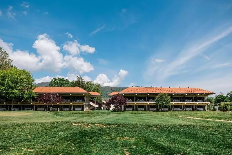 فندق Waynesville Inn And Golf Club, Tapestry Collection By Hilton