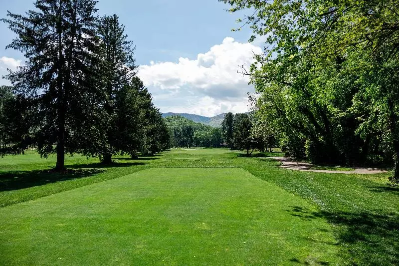 فندق Waynesville Inn And Golf Club, Tapestry Collection By Hilton