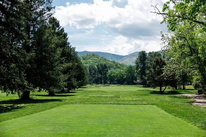 فندق Waynesville Inn And Golf Club, Tapestry Collection By Hilton