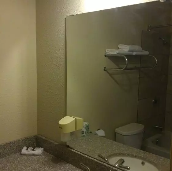 Motel Loyalty Inn Pasco