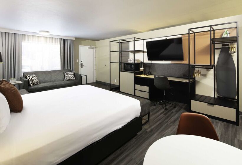 فندق على الطريق Waypoint