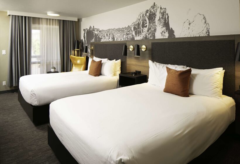 فندق على الطريق Waypoint