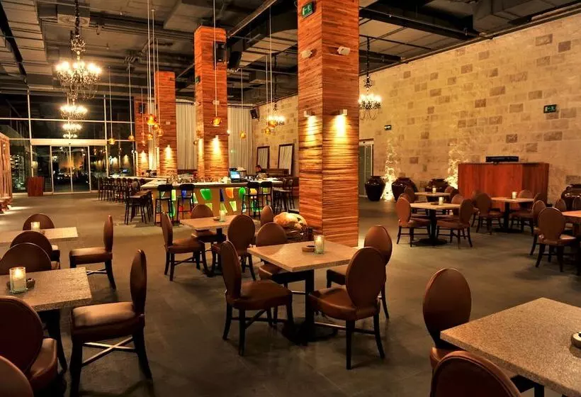 Avala Resort & Villas