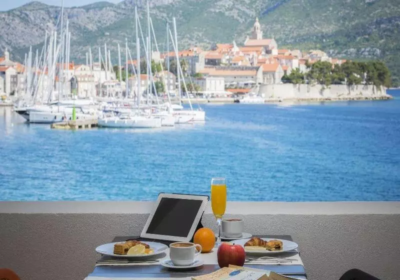 Hotelli Aminess Liburna