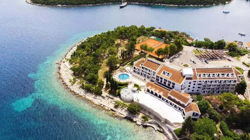 Hotelli Aminess Liburna