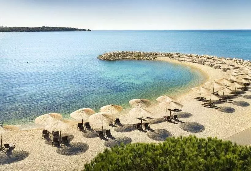 هتل Aminess Maestral