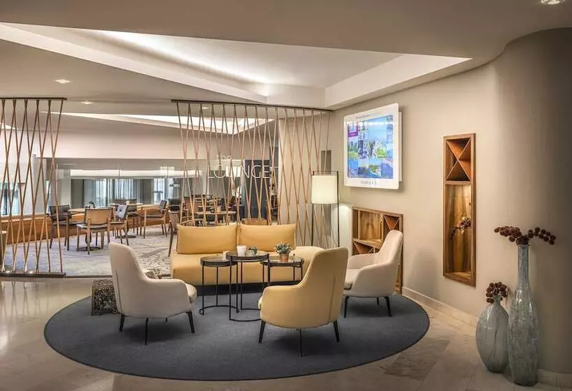 هتل Aminess Maestral