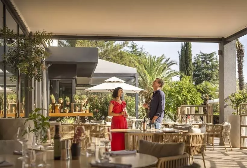 هتل Aminess Maestral