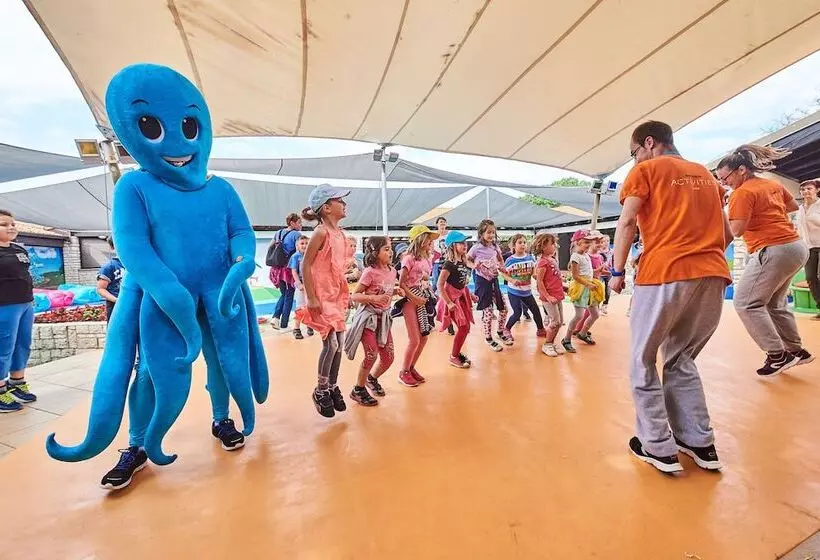 هتل Aminess Maestral