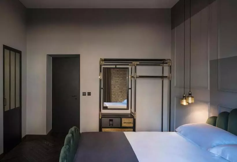 בית מלון כפרי Chapter Roma