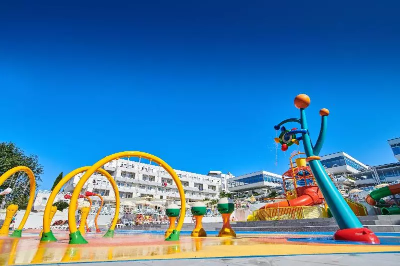 هتل Delfin Plava Laguna