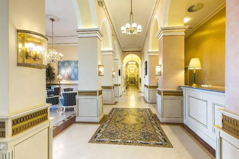 Hotel Kvarner Palace