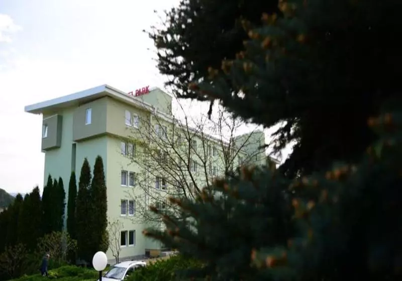 ホテル Park Sarajevo