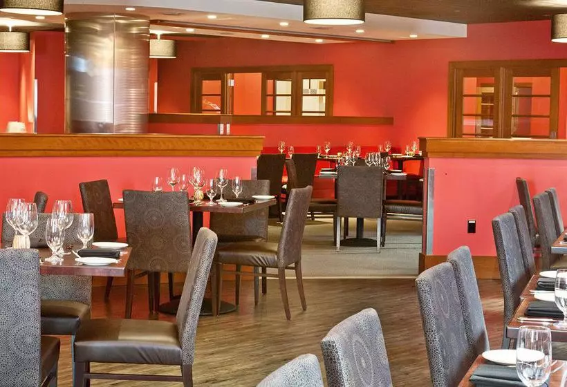 Hotel Scanticon Valley Forge  & Conference Center