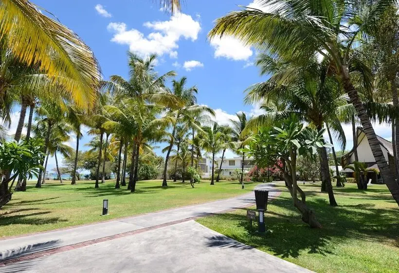 استراحتگاه La Pirogue Mauritius
