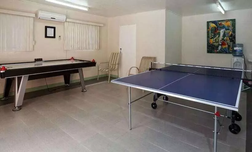 Worthing Court Apartment