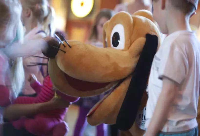 Disney Hotel Cheyenne