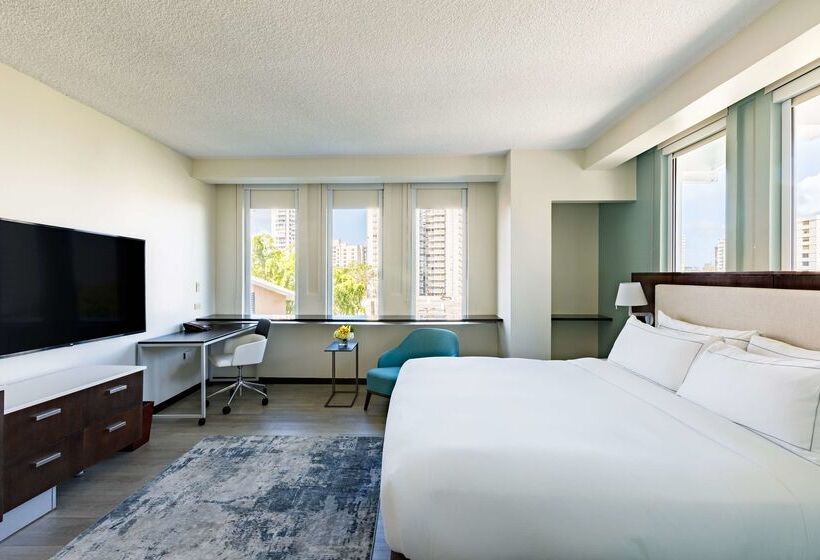 هتل Doubletree By Hilton San Juan