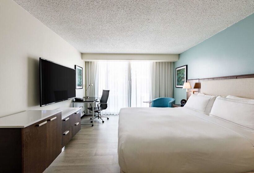 هتل Doubletree By Hilton San Juan